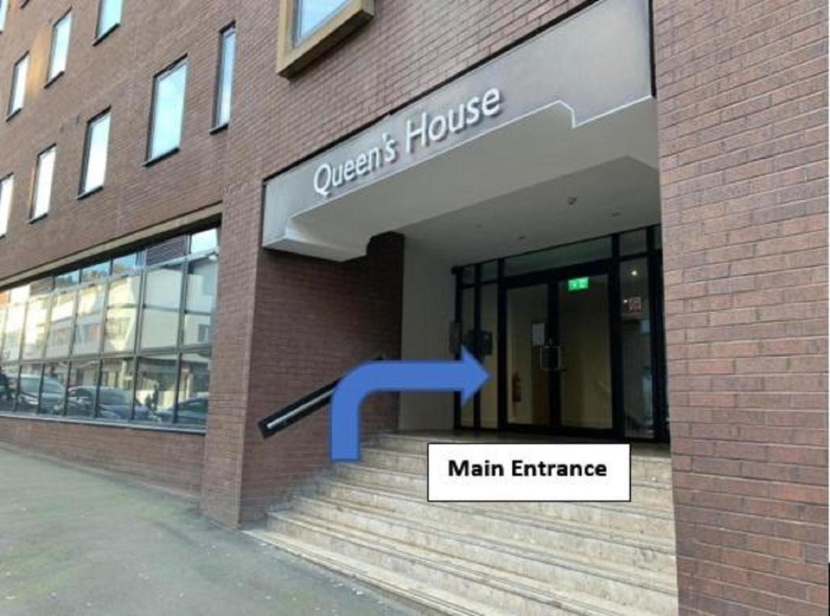 Qh31 - City Centre Location With 2 Double Bedrooms Sleeping Up To 4 People - Spacious Work Or Leisure Apartment Sheffield Dış mekan fotoğraf